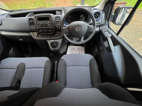 Vauxhall Vivaro 1.6 Vivaro Combi CDTi S/S 5dr 16