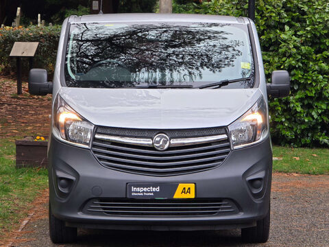 Vauxhall Vivaro 1.6 Vivaro Combi CDTi S/S 5dr 51