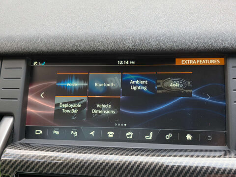 Land Rover Discovery Sport 2.0 Discovery Sport HSE Dynamic Luxury TD4 Auto 4WD 5dr 42