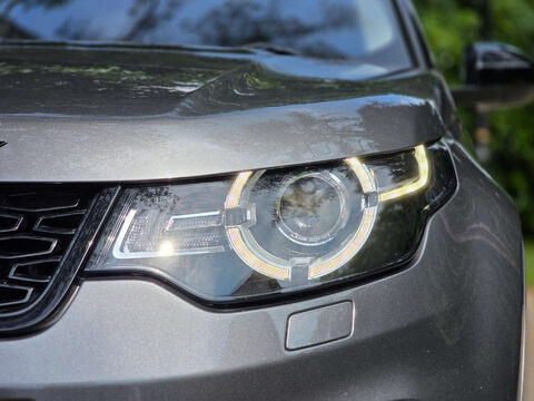 Land Rover Discovery Sport 2.0 Discovery Sport HSE Dynamic Luxury TD4 Auto 4WD 5dr 30