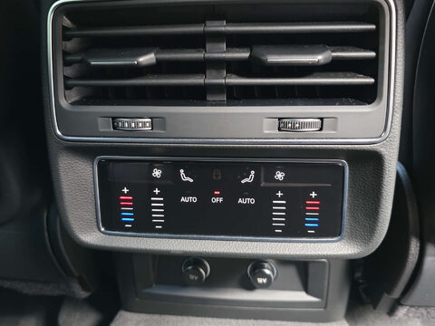 Audi Q8 3.0 Q8 Black Edition 55 TFSI MHEV Quattro Auto 4WD 5dr 45