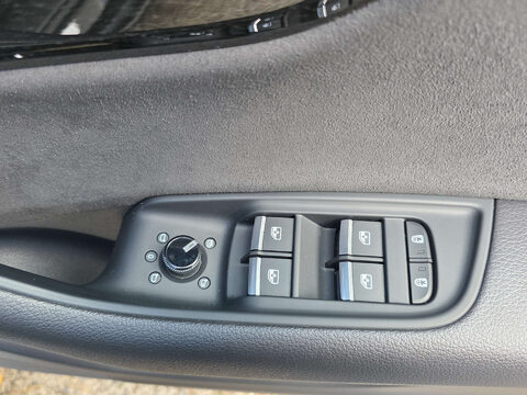 Audi Q8 3.0 Q8 Black Edition 55 TFSI MHEV Quattro Auto 4WD 5dr 41