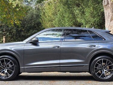 Audi Q8 3.0 Q8 Black Edition 55 TFSI MHEV Quattro Auto 4WD 5dr 1