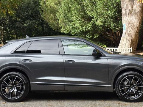 Audi Q8 3.0 Q8 Black Edition 55 TFSI MHEV Quattro Auto 4WD 5dr 4