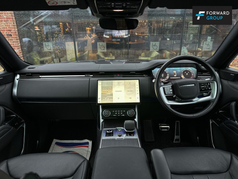 Land Rover Range Rover 3.0 P400 MHEV SE Auto 4WD Euro 6 (s/s) 5dr 28