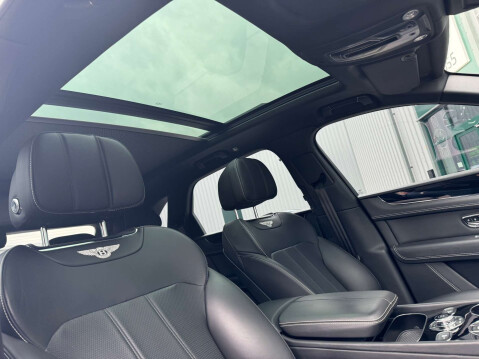 Bentley Bentayga 4.0 Bentayga V8 D Auto 4WD 5dr 23