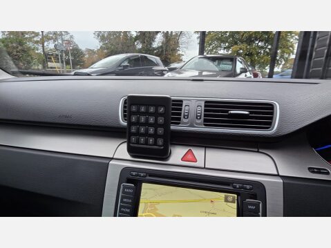 Volkswagen Passat 3.6 FSI V6 R36 Estate 5dr Petrol DSG 4Motion Euro 4 (300 ps) 19