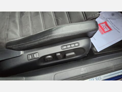 Volkswagen Passat 3.6 FSI V6 R36 Estate 5dr Petrol DSG 4Motion Euro 4 (300 ps) 22
