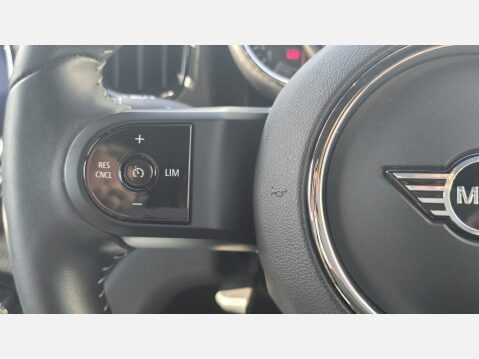 Mini Countryman 1.5 Cooper Exclusive SUV 5dr Petrol Steptronic Euro 6 (s/s) (136 ps 17