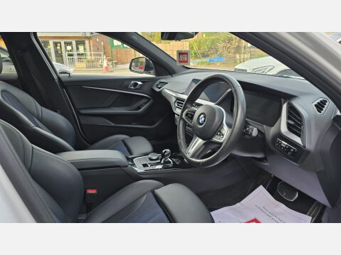 BMW 1 Series 1.5 118i M Sport (LCP) Hatchback 5dr Petrol DCT Euro 6 (s/s) (136 ps) 10