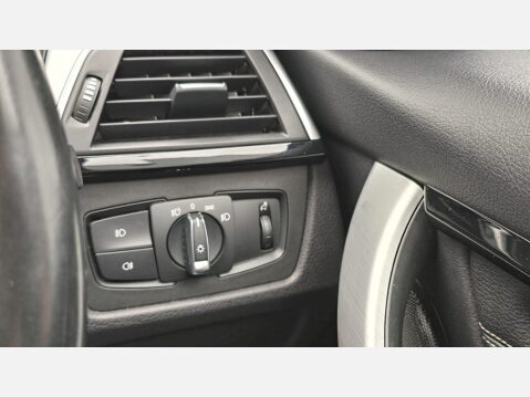 BMW 3 Series 2.0 320d M Sport Touring 5dr Diesel Auto xDrive Euro 6 (s/s) (190 ps) 23