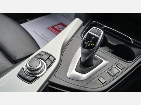 BMW 3 Series 2.0 320d M Sport Touring 5dr Diesel Auto xDrive Euro 6 (s/s) (190 ps) 21