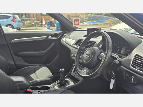 Audi Q3 1.4 TFSI CoD S line Edition SUV 5dr Petrol Manual Euro 6 (s/s) (150 ps) 9