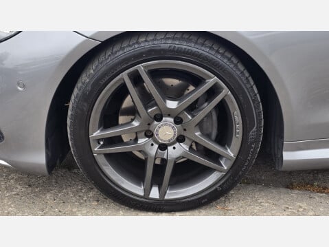 Mercedes-Benz E Class 2.1 E220 CDI AMG Sport Coupe 2dr Diesel G-Tronic+ Euro 5 (s/s) (170 ps) 25