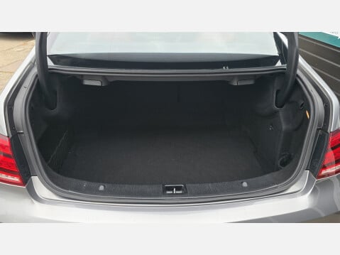 Mercedes-Benz E Class 2.1 E220 CDI AMG Sport Coupe 2dr Diesel G-Tronic+ Euro 5 (s/s) (170 ps) 26