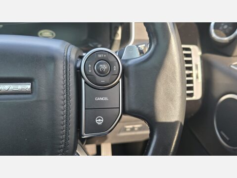 Land Rover Range Rover 3.0 TD V6 Autobiography SUV 5dr Diesel Auto 4WD Euro 6 (s/s) (258 ps) 16