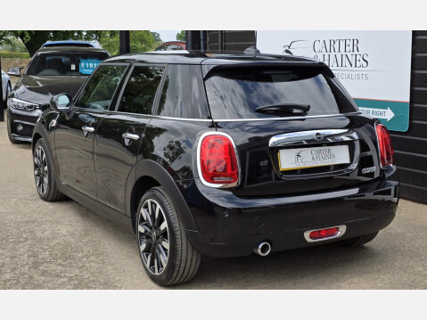 Mini Hatch 1.5 Cooper Exclusive Hatchback 5dr Petrol Manual Euro 6 (s/s) (136 ps) 8