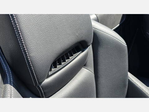 Mercedes-Benz SLC 1.6 SLC180 AMG Line Convertible 2dr Petrol Manual Euro 6 (s/s) (156 ps) 28