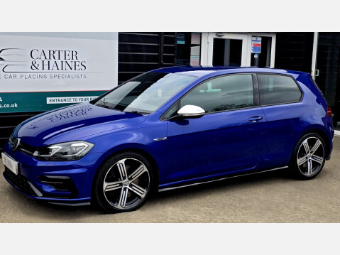 Volkswagen Golf 2.0 TSI R Hatchback 3dr Petrol DSG 4Motion Euro 6 (s/s) (300 ps) 1