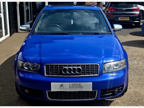 Audi A4 4.2 Saloon 4dr Petrol Manual quattro (322 g/km, 344 bhp) 3