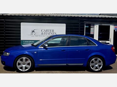 Audi A4 4.2 Saloon 4dr Petrol Manual quattro (322 g/km, 344 bhp) 5