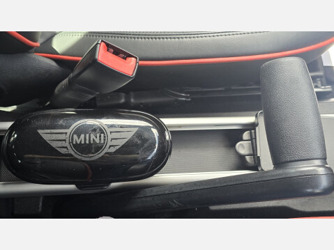 Mini Countryman 1.6 John Cooper Works SUV 5dr Petrol Manual ALL4 Euro 5 (s/s) (218 ps) 19