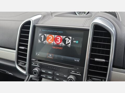 Porsche Cayenne 3.0 V6 E-Hybrid S Platinum Edition SUV 5dr Petrol Plug-in Hybrid TiptronicS 18