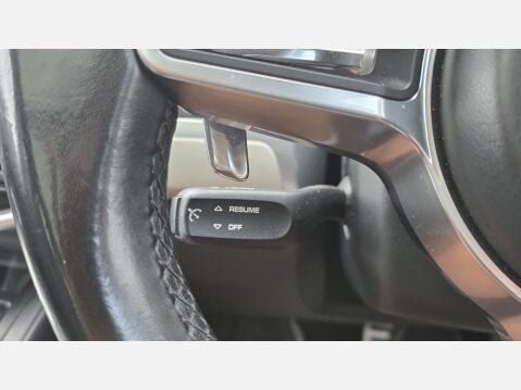 Porsche Cayenne 3.0 V6 E-Hybrid S Platinum Edition SUV 5dr Petrol Plug-in Hybrid TiptronicS 27