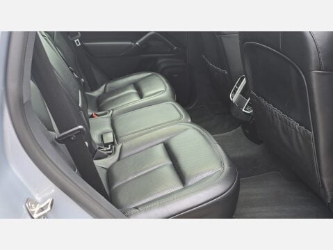 Porsche Cayenne 3.0 V6 E-Hybrid S Platinum Edition SUV 5dr Petrol Plug-in Hybrid TiptronicS 11