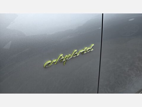 Porsche Cayenne 3.0 V6 E-Hybrid S Platinum Edition SUV 5dr Petrol Plug-in Hybrid TiptronicS 31