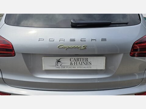 Porsche Cayenne 3.0 V6 E-Hybrid S Platinum Edition SUV 5dr Petrol Plug-in Hybrid TiptronicS 35