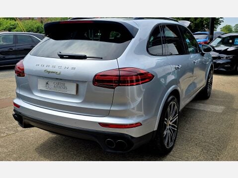 Porsche Cayenne 3.0 V6 E-Hybrid S Platinum Edition SUV 5dr Petrol Plug-in Hybrid TiptronicS 8