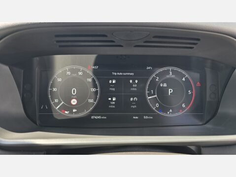 Land Rover Discovery 3.0 TD V6 HSE SUV 5dr Diesel Auto 4WD Euro 6 (s/s) (258 ps) 15