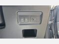 Land Rover Discovery 3.0 TD V6 HSE SUV 5dr Diesel Auto 4WD Euro 6 (s/s) (258 ps) 10