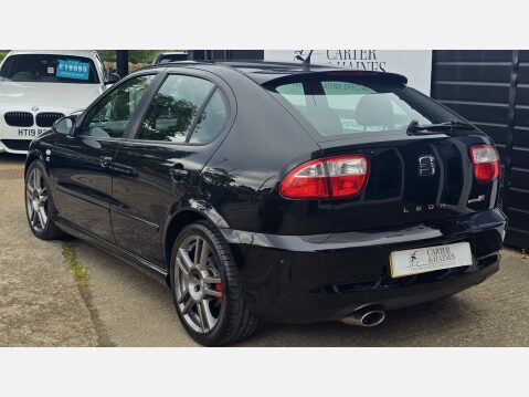 SEAT Leon 1.8 20v Cupra R Hatchback 5dr Petrol Manual (211 g/km, 222 bhp) 6