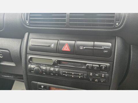SEAT Leon 1.8 20v Cupra R Hatchback 5dr Petrol Manual (211 g/km, 222 bhp) 18