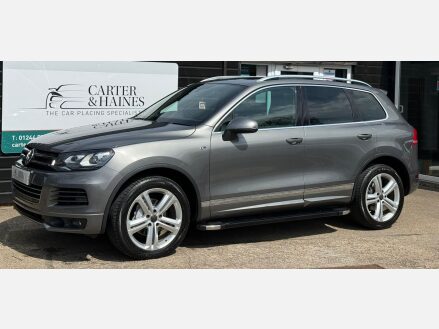 Volkswagen Touareg 3.0 TDI V6 BlueMotion Tech R-Line SUV 5dr Diesel Tiptronic 4WD Euro 5 (s/s