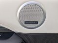 Land Rover Discovery 3.0 TD V6 HSE Auto 4WD Euro 6 (s/s) 5dr 34