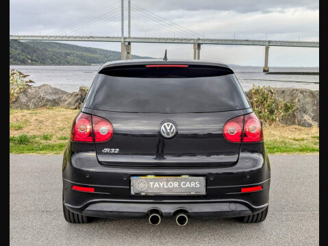 Volkswagen Golf 3.2 V6 R32 DSG 4Motion 3dr 6