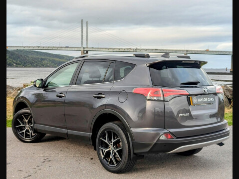 Toyota Rav4 7