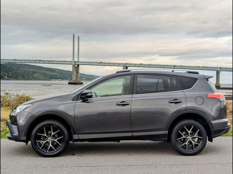 Toyota Rav4 8