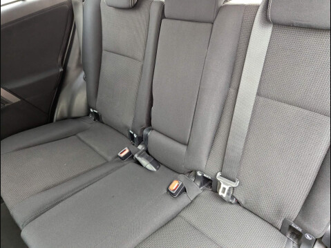 Toyota Rav4 24