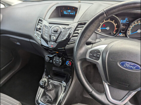 Ford Fiesta 1.25 Zetec Euro 5 5dr 12