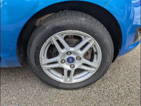 Ford Fiesta 1.25 Zetec Euro 5 5dr 30