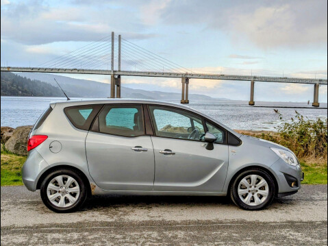 Vauxhall Meriva 1.7 CDTi SE Auto Euro 5 5dr 4