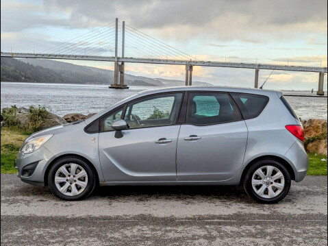 Vauxhall Meriva 1.7 CDTi SE Auto Euro 5 5dr 8
