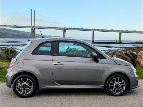 Fiat 500 1.2 S Euro 5 (s/s) 3dr 8