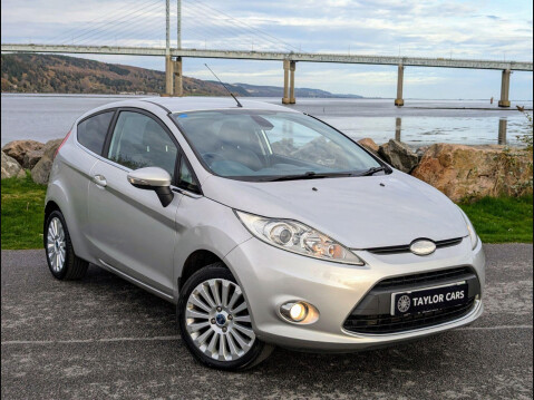 Ford Fiesta 1.4 Titanium 3dr 1