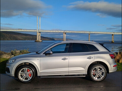 Audi Q5 2.0 TDI 40 S line S Tronic quattro Euro 6 (s/s) 5dr 4