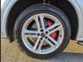 Audi Q5 2.0 TDI 40 S line S Tronic quattro Euro 6 (s/s) 5dr 38